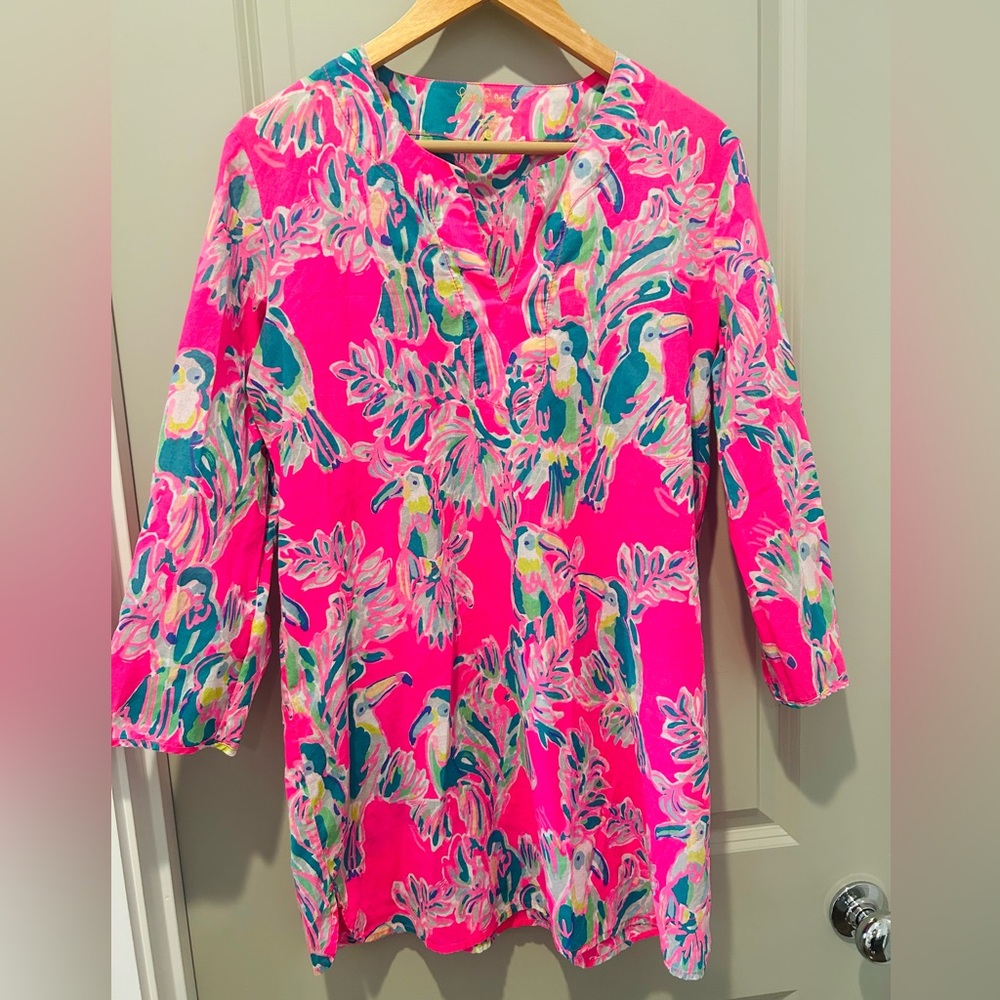 Lilly Pulitzer Dragonfruit Pink Toucan Can (Tunic)
